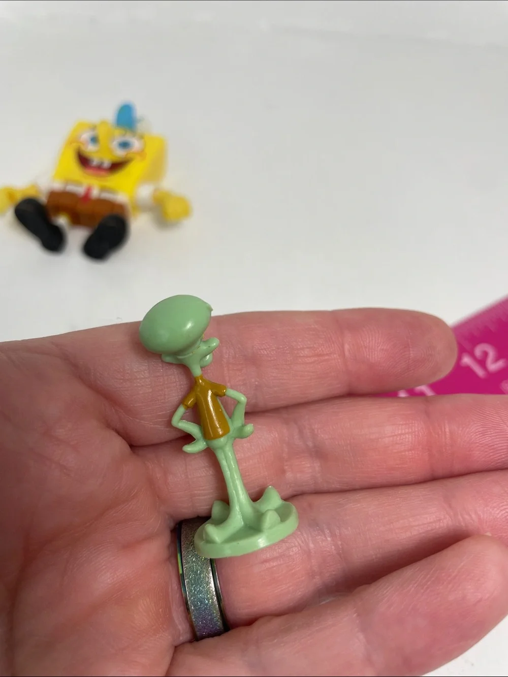 2013 Imaginext Spongebob Squarepants Krusty Krab Fry Cook & 1.5” Squidward